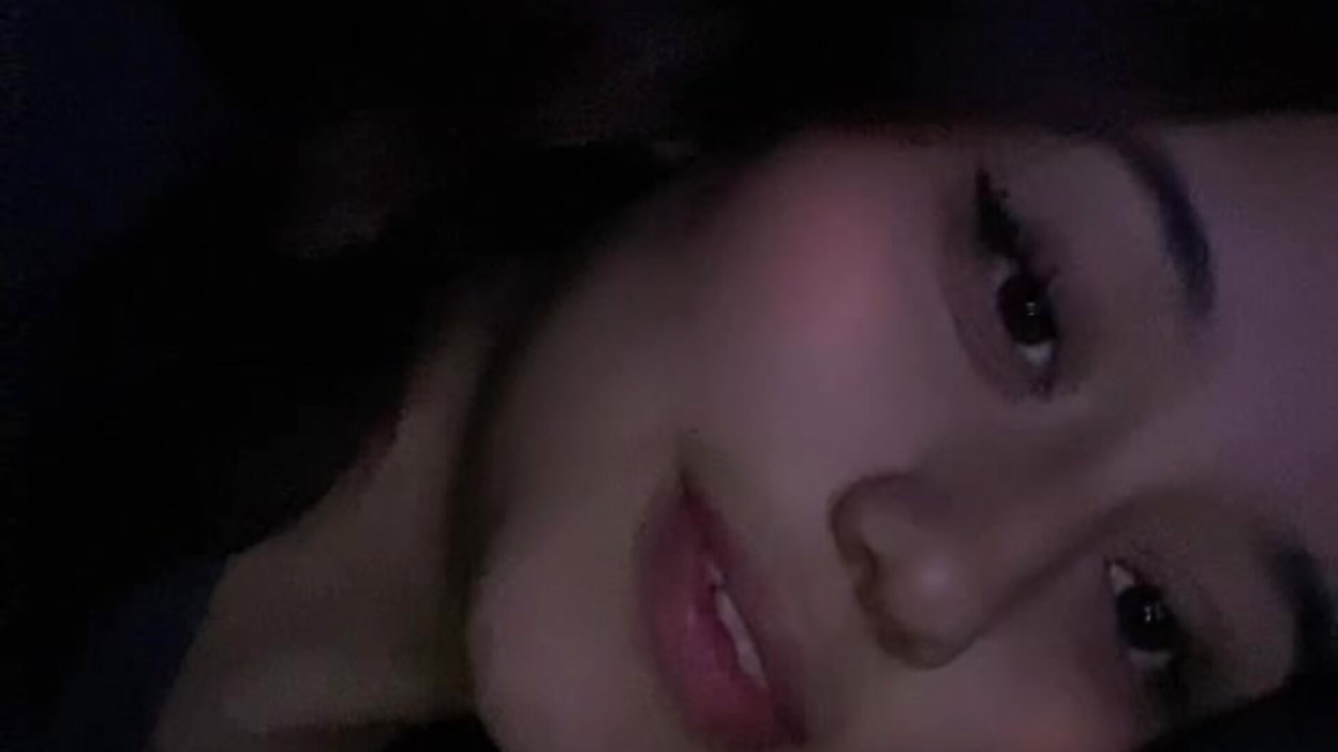 ¿Soy tu 👑? - video by Miaa_Luciaa cam model
