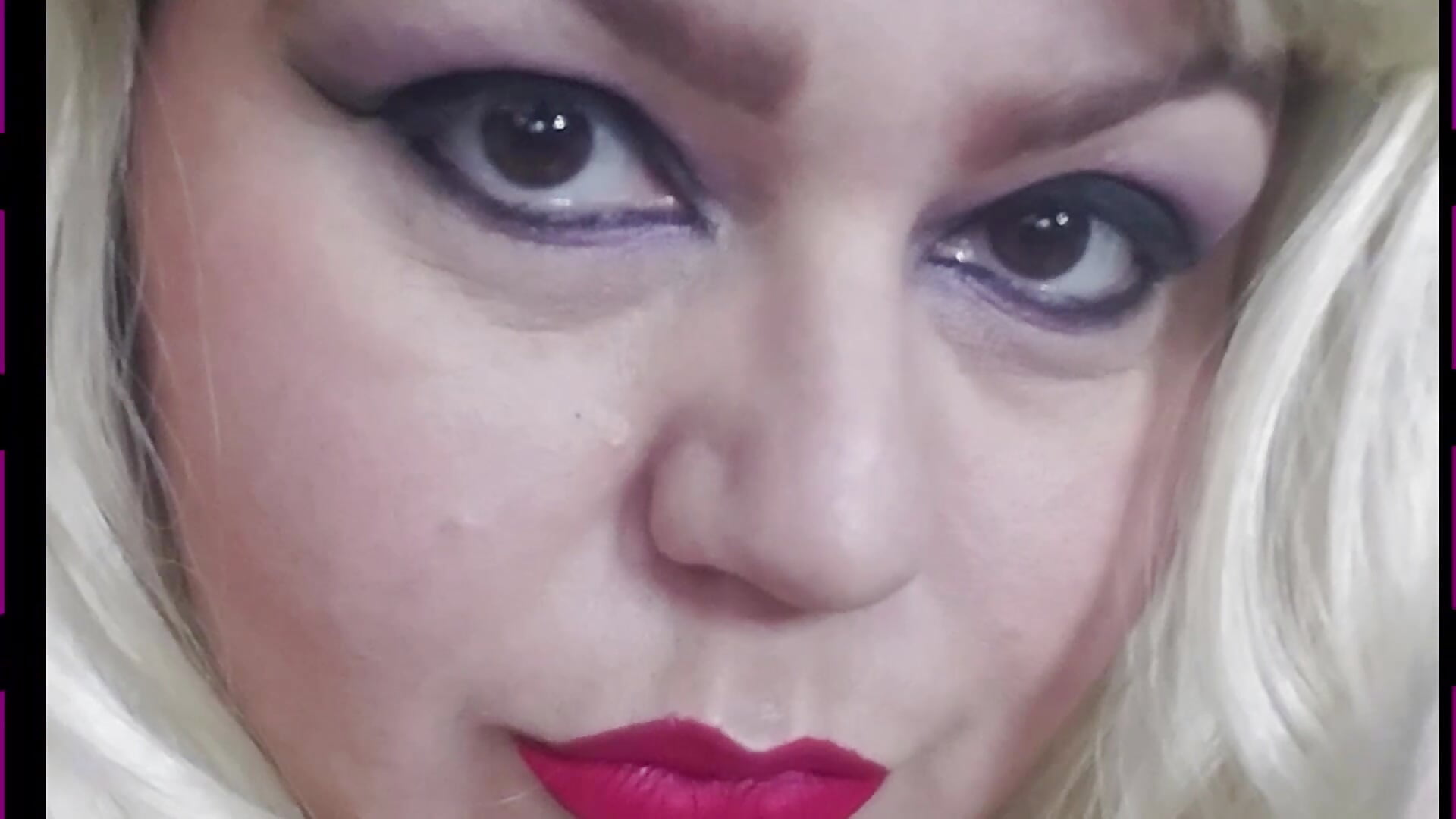 spoilMe - video di KaryQueen modella di cam