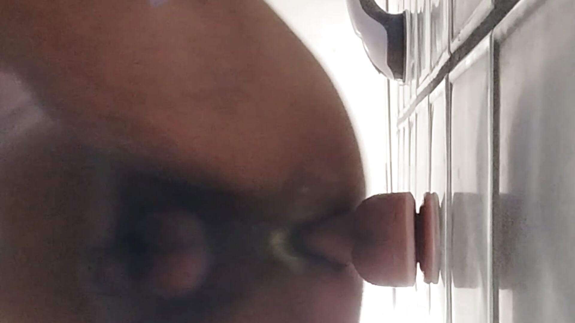 Baño - video by pronki_ cam model