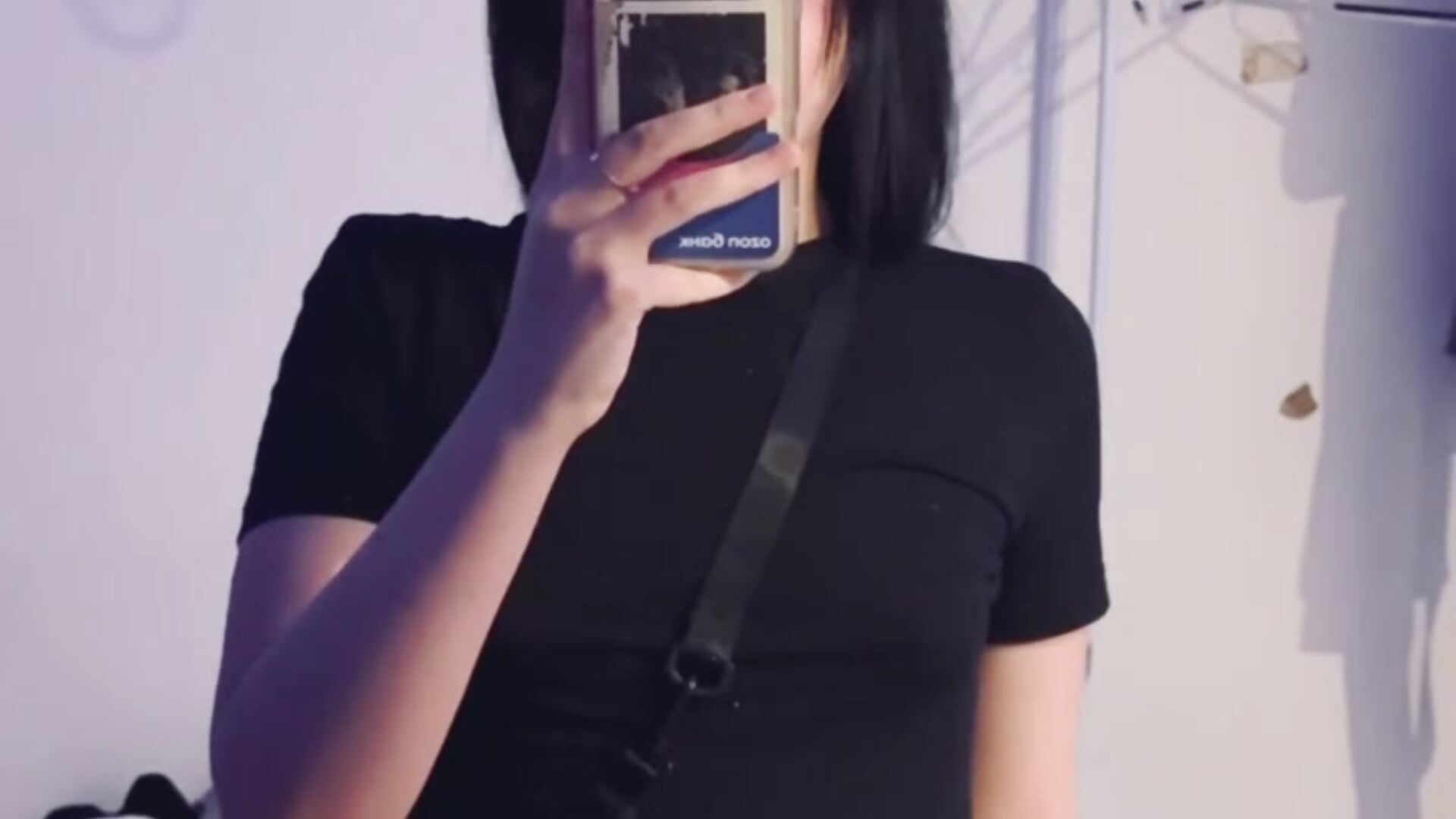 mm - วิดีโอโดย BeckyKetru โมเดลแคม