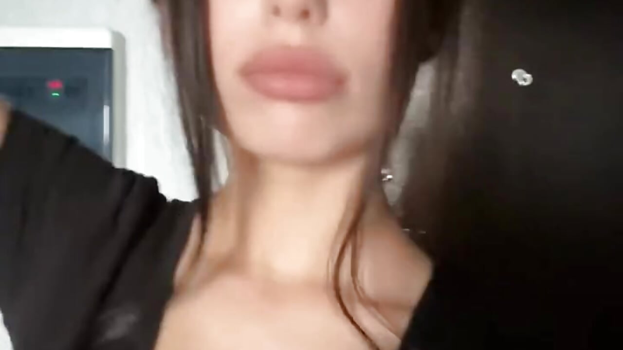 just lovely eyes - video by MayaPratt cam model