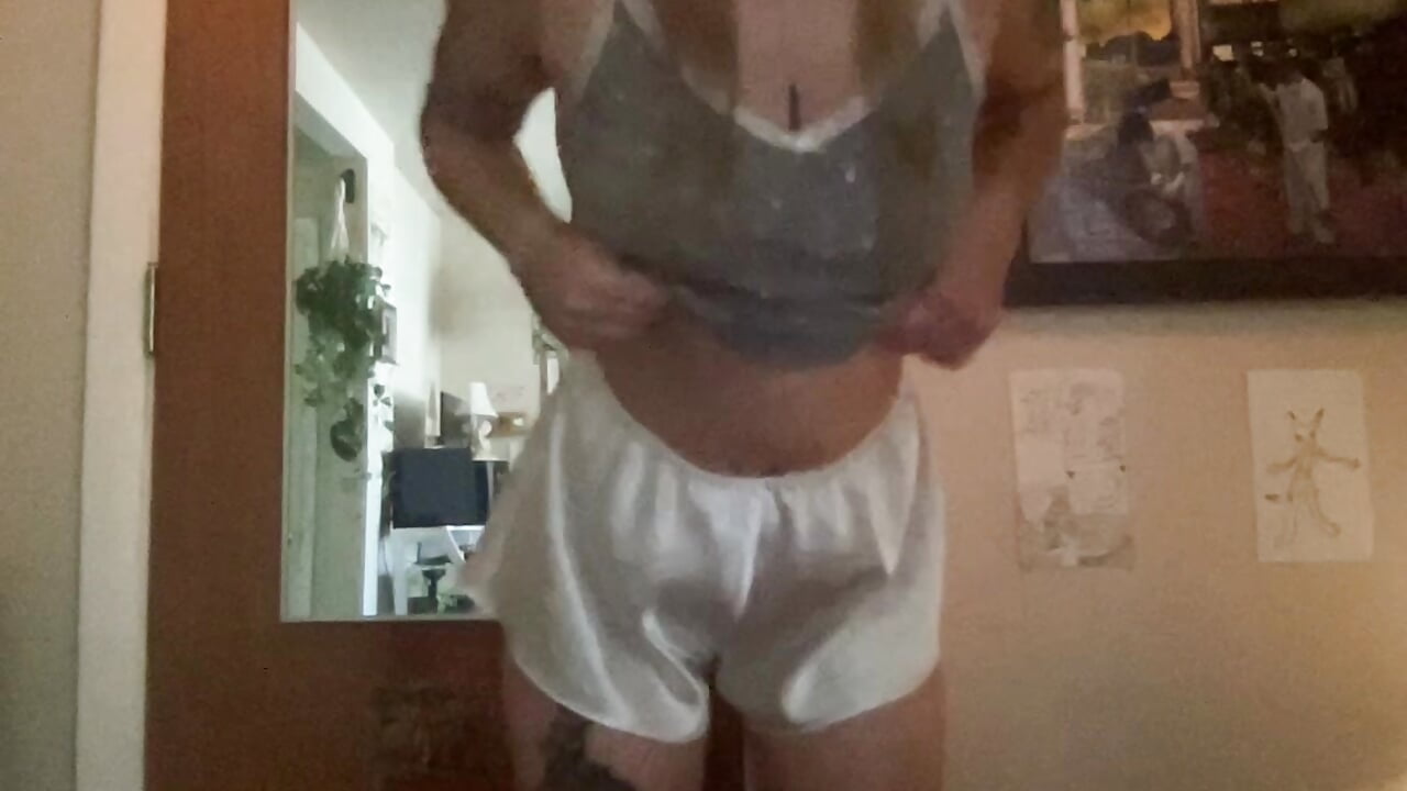 tease<3 – video od webkamerové modelky monaroeee
