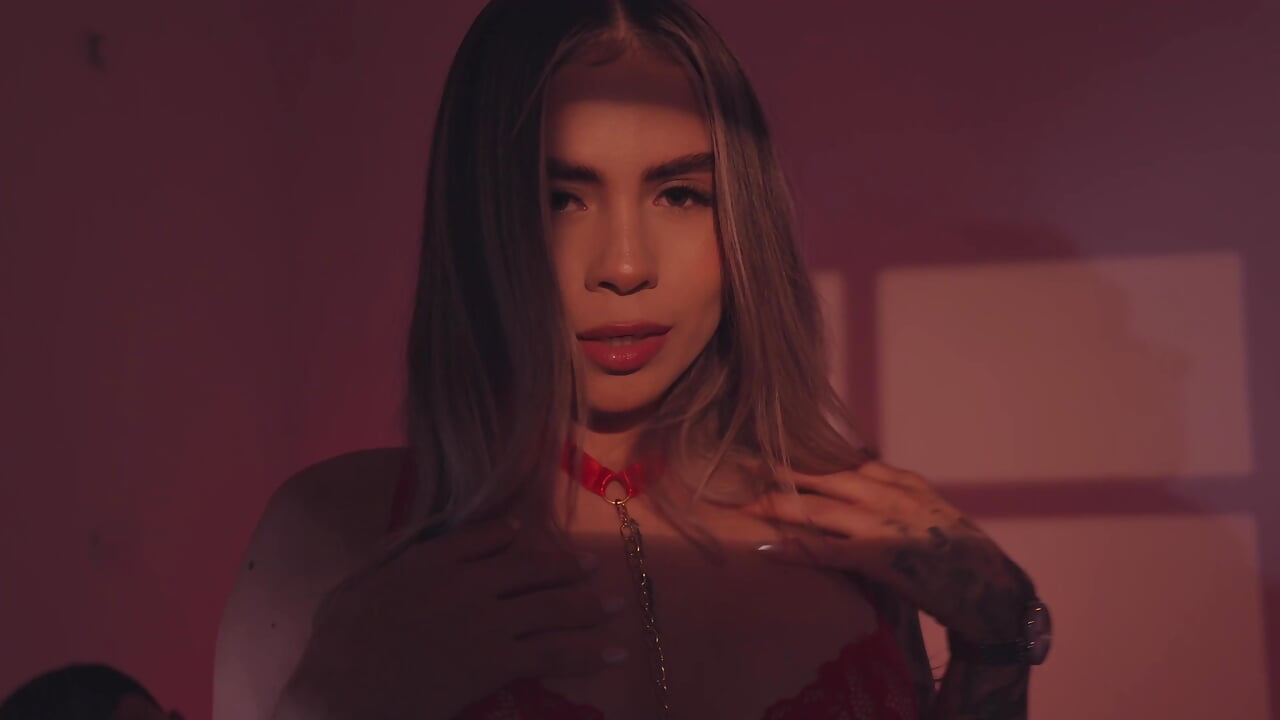sexy couple - video by LunaAndDantee_ cam model