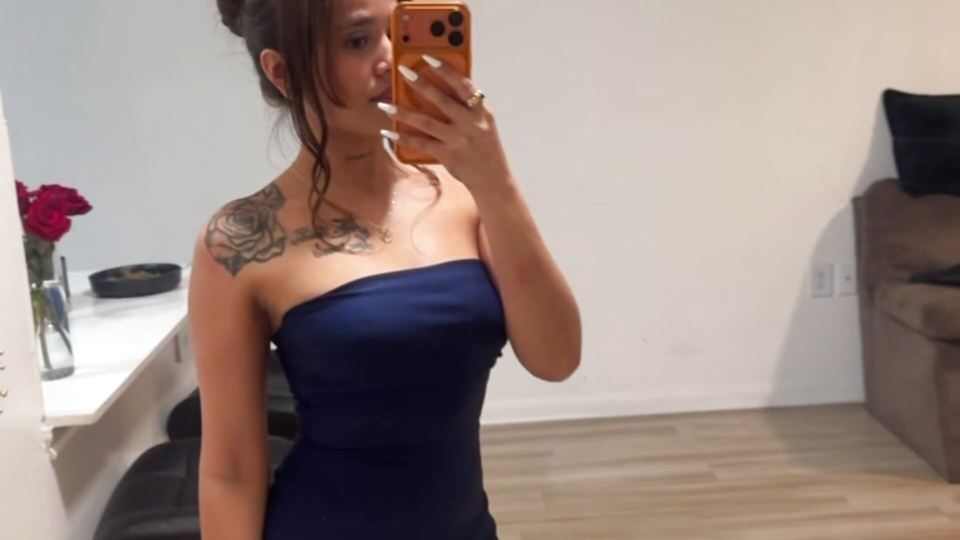 D6643DAE-3261-43C2-B8C4-ABCC9DAFD356 - video by Mela0097 cam model