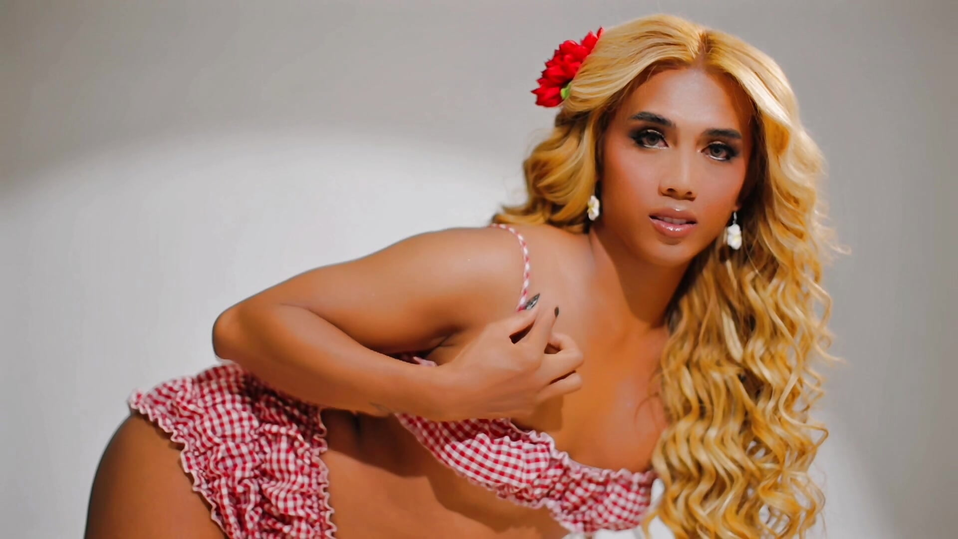 Your only IslaMorena – video od webkamerové modelky Islamorena143