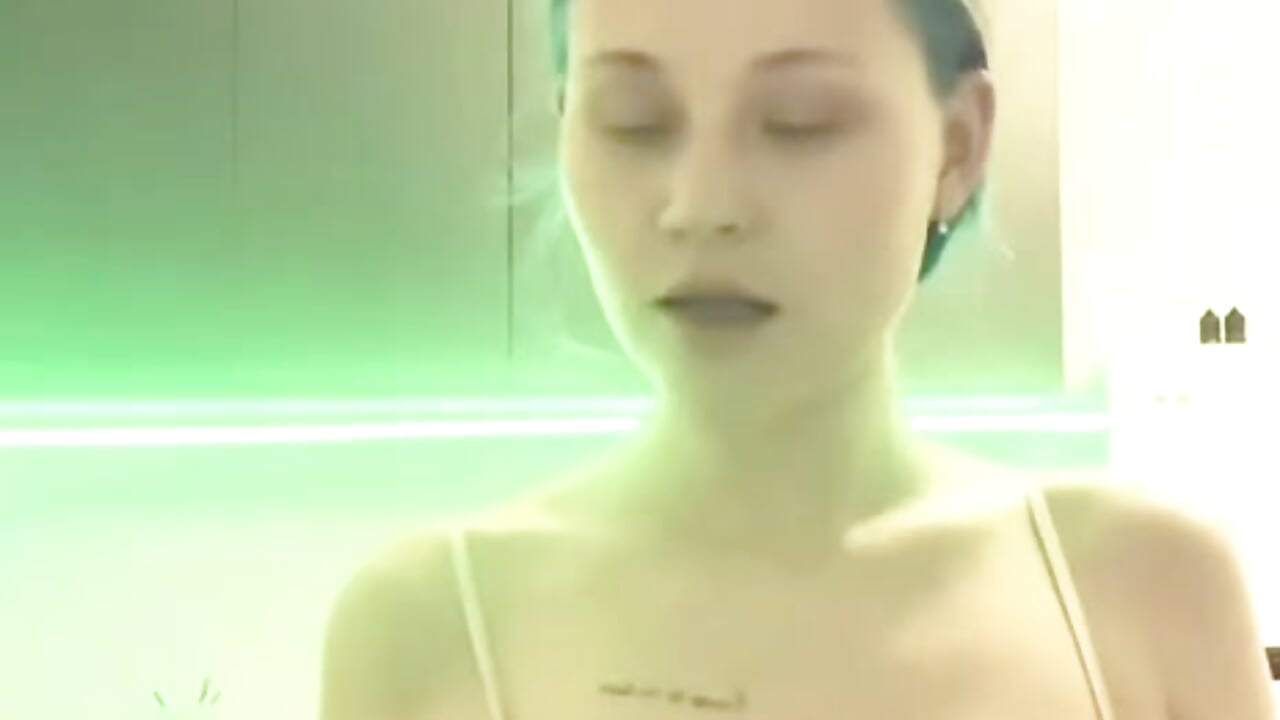 <3 - video by DartingAging