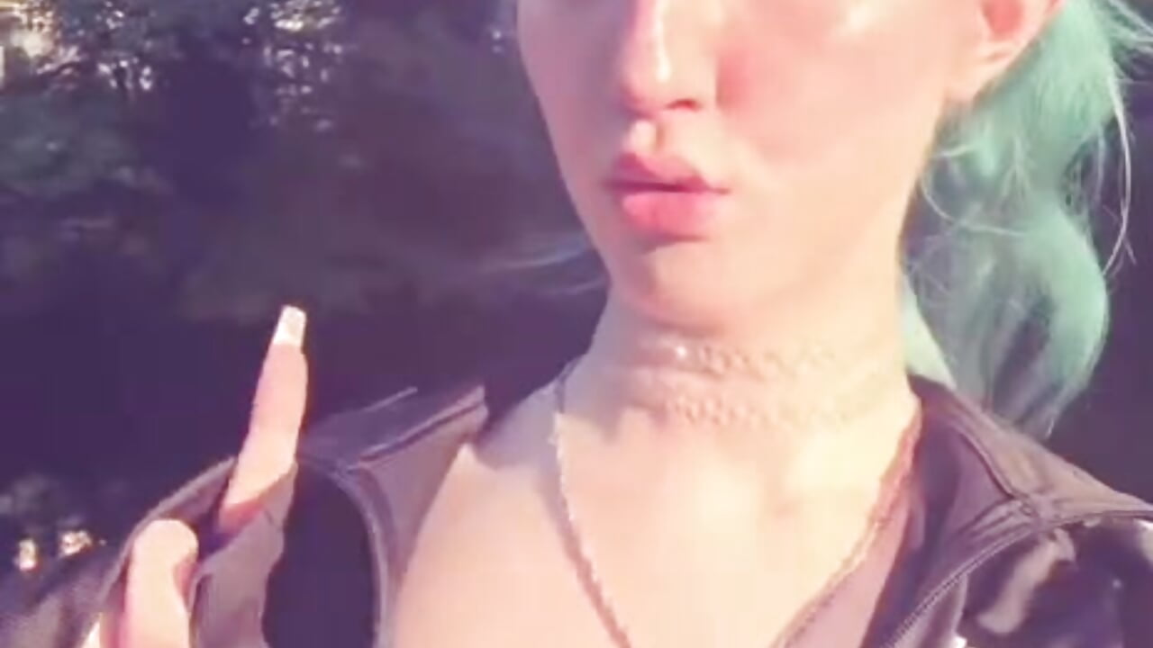 TIK TOK – video modela na kameri sixsevengirls