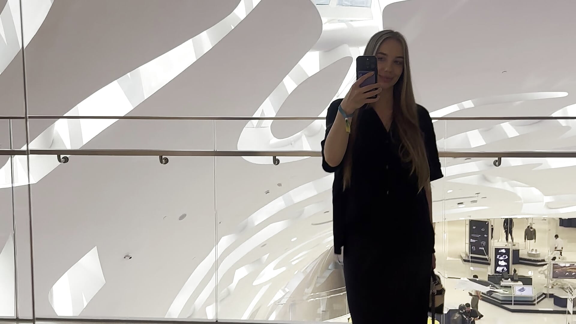 :) - video by ItsKate cam model