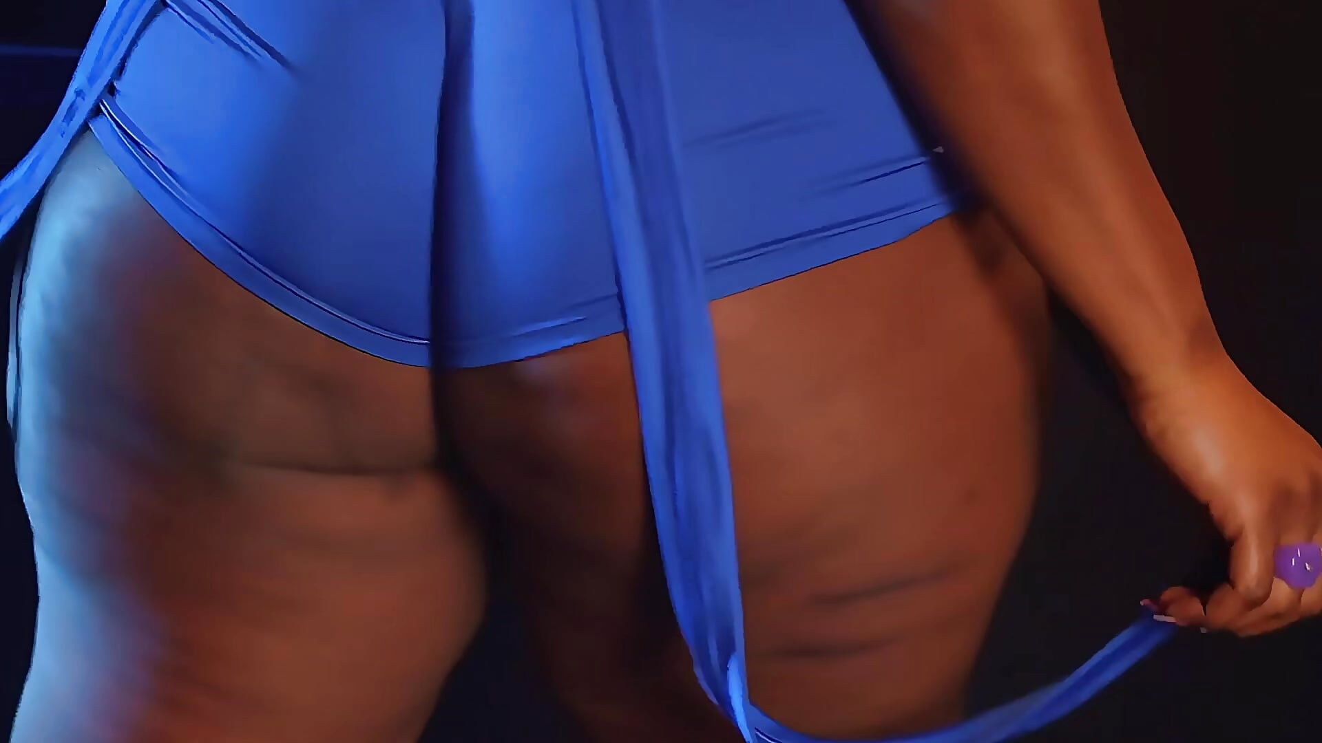 Ebony BBW Mario: Big Curves & Halloween Fun 🖤✨ - video oleh EmmilyRosee