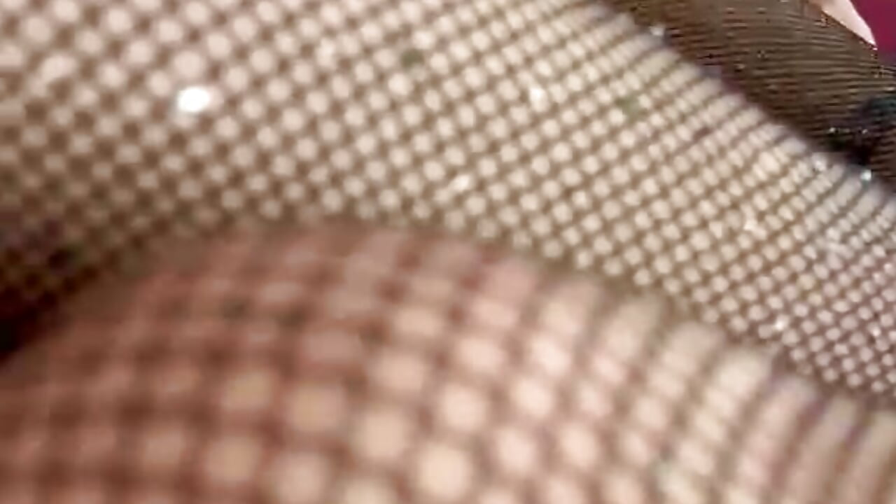Hello, I'm MIA - Vídeo de Mia_Noirr, modelo de vídeos
