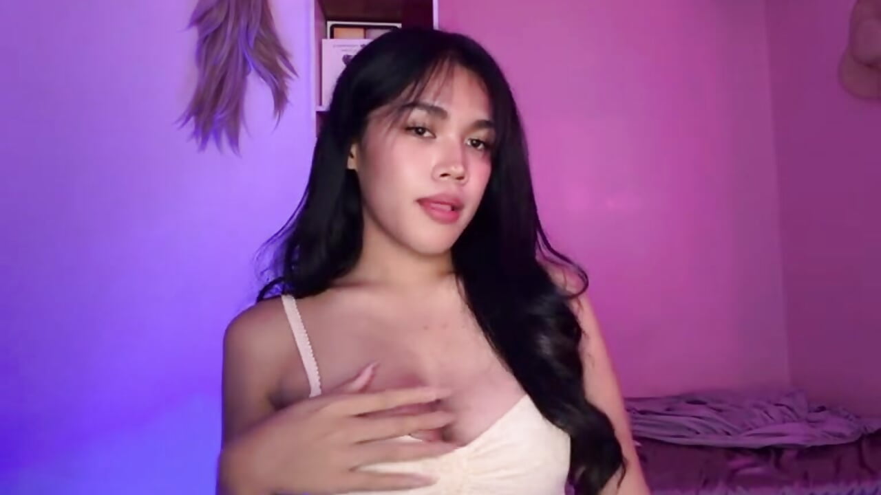 Scarlet here!🤍✨ - video HottieScarlet kameramallilta