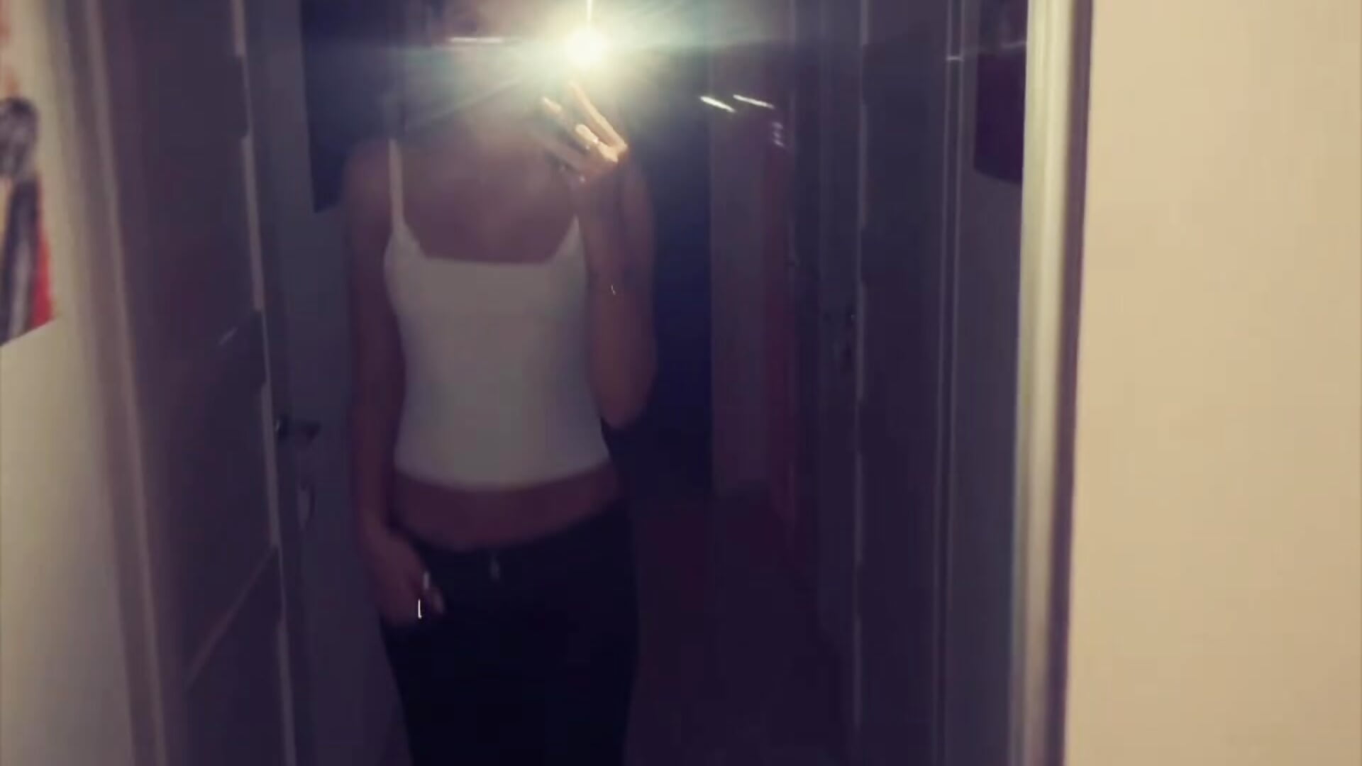 Sexy vibes :3 - video by SynthiaTeisberg cam model