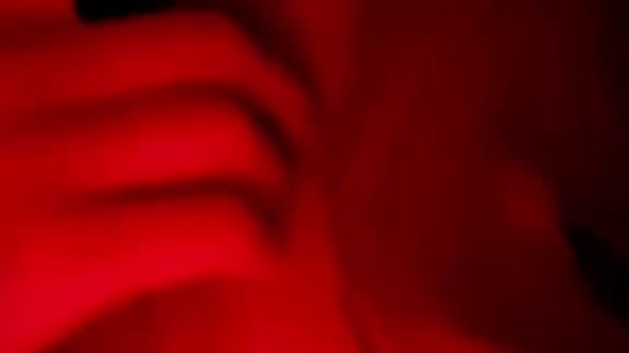 Kisses Kisses - video by little_elliee_1 cam model