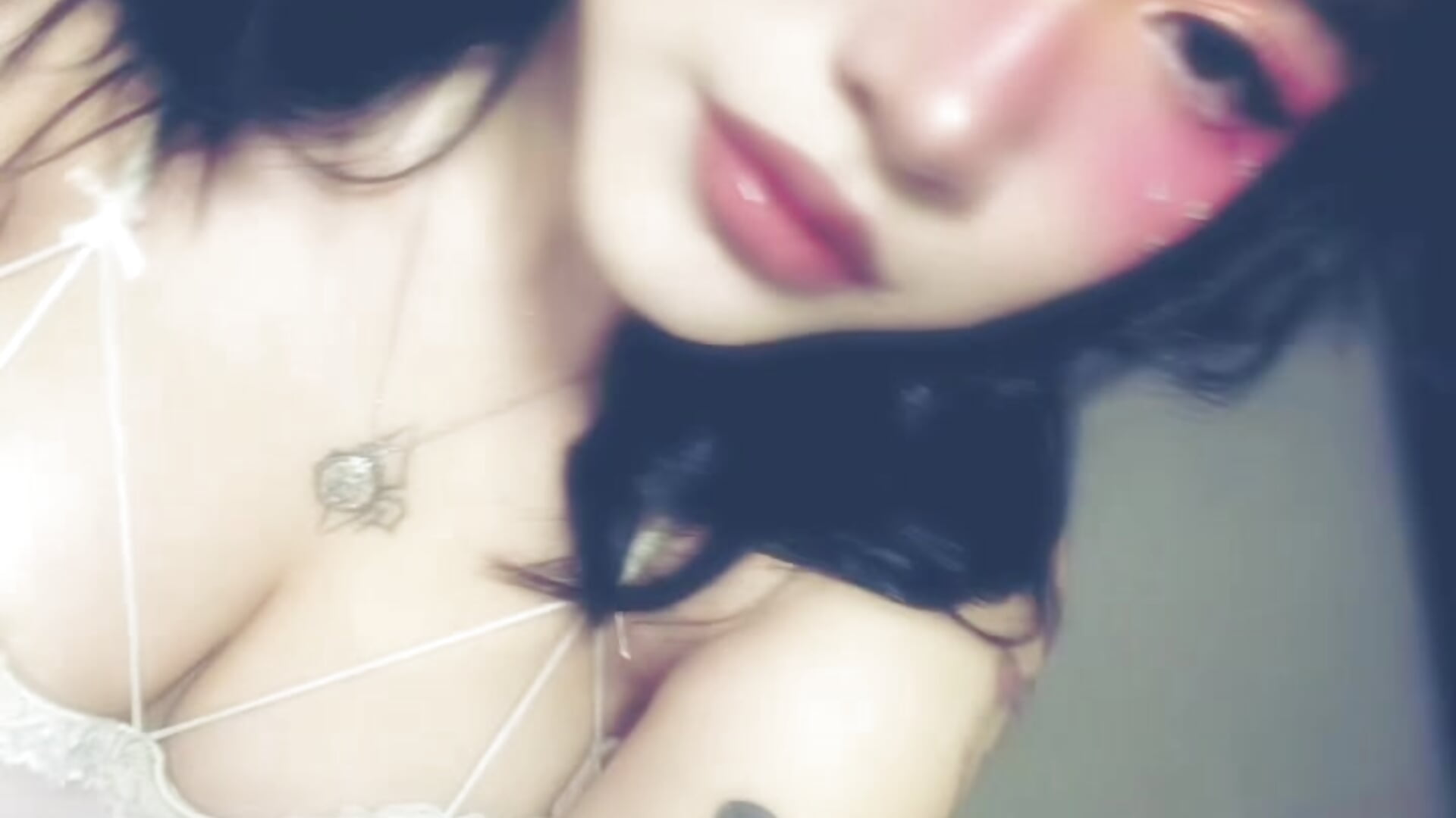 🧚 - video by SarahyAmada cam model