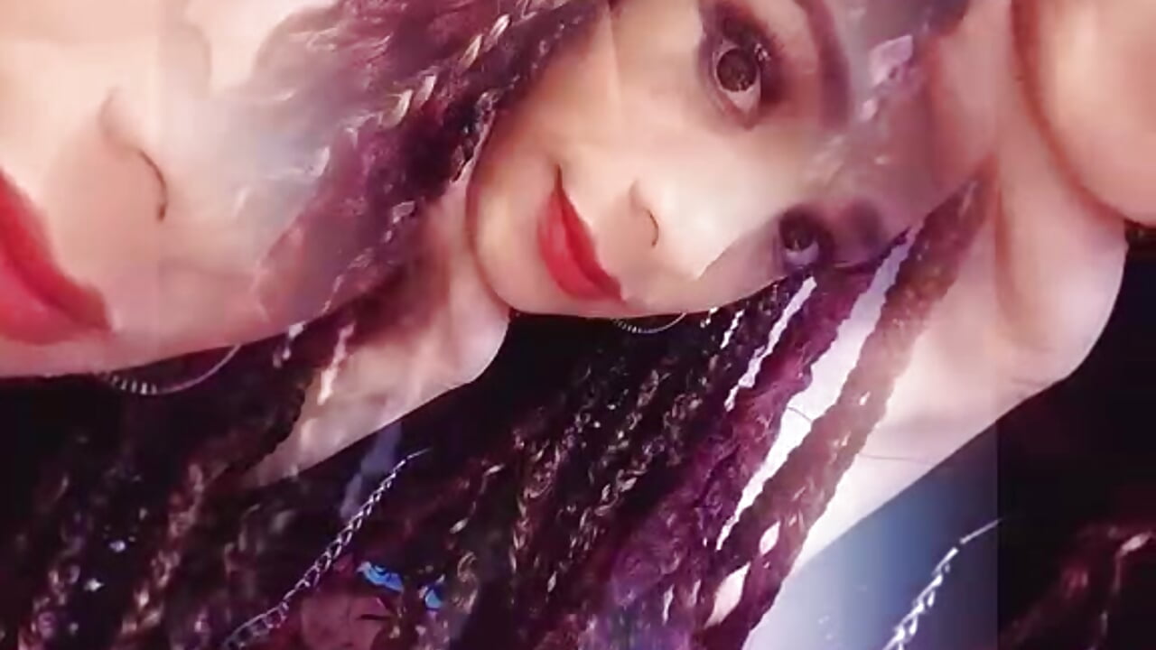FRIDA – video modela na kameri Frida_dominatrix