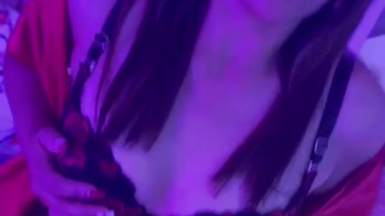 samantha - video by samantha_Sark cam model