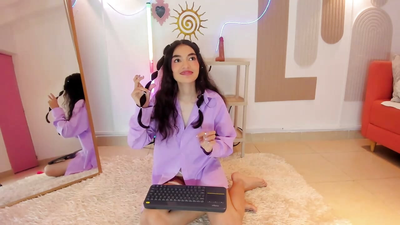 playing with my lil body – video modela na kameri Sweet_Valentine_1