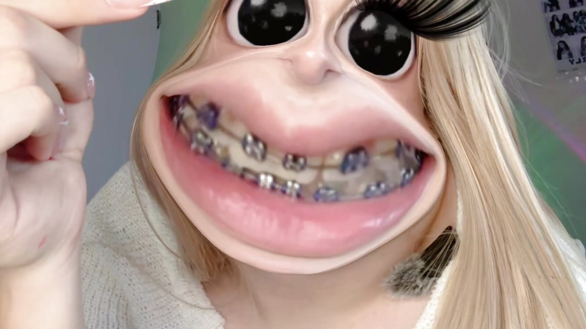 Uwu 🫰✨ - video by tiffannyland cam model
