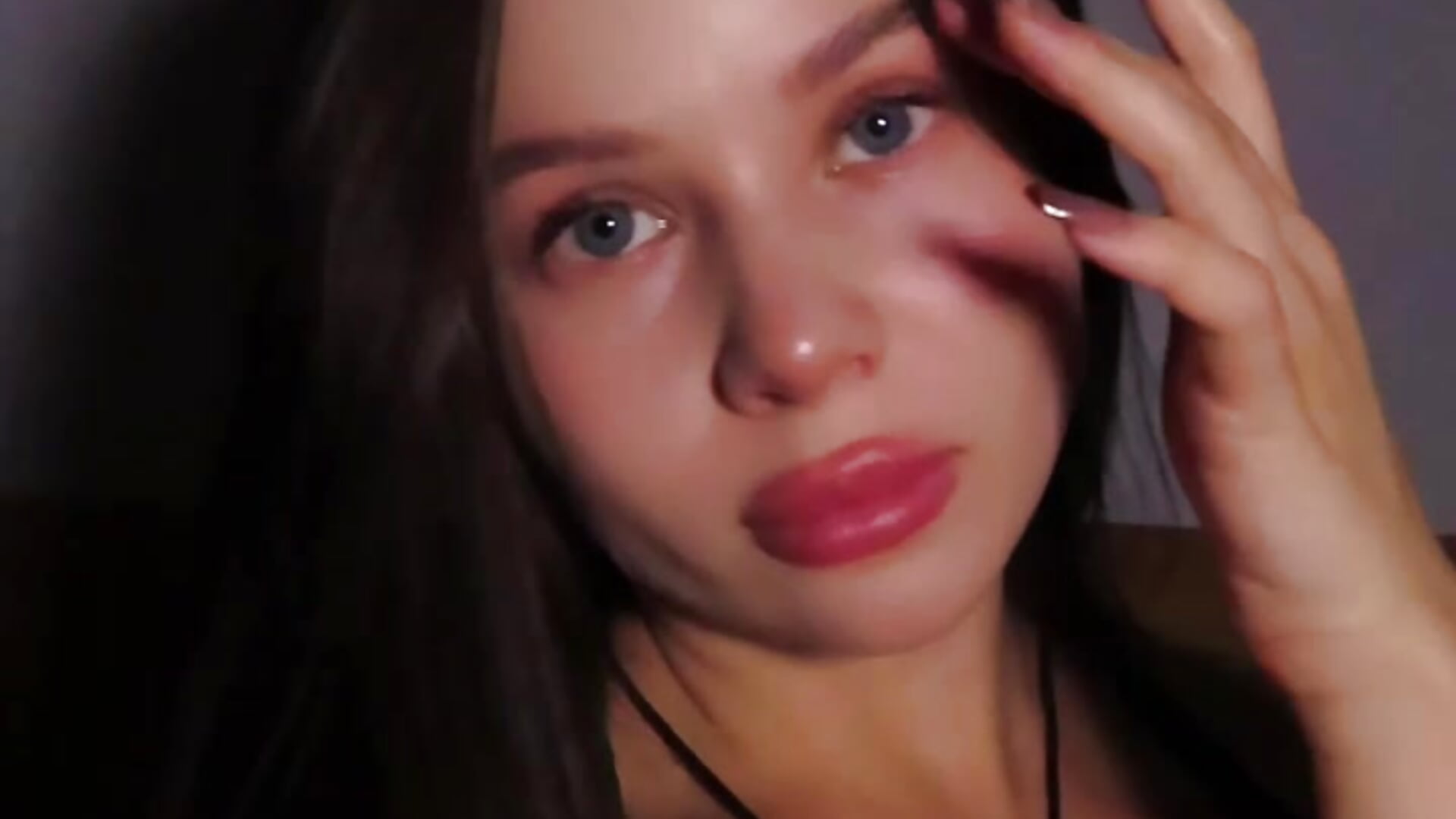Sparkle eyes - Vídeo de DevonGroszkiewicz, modelo de vídeos