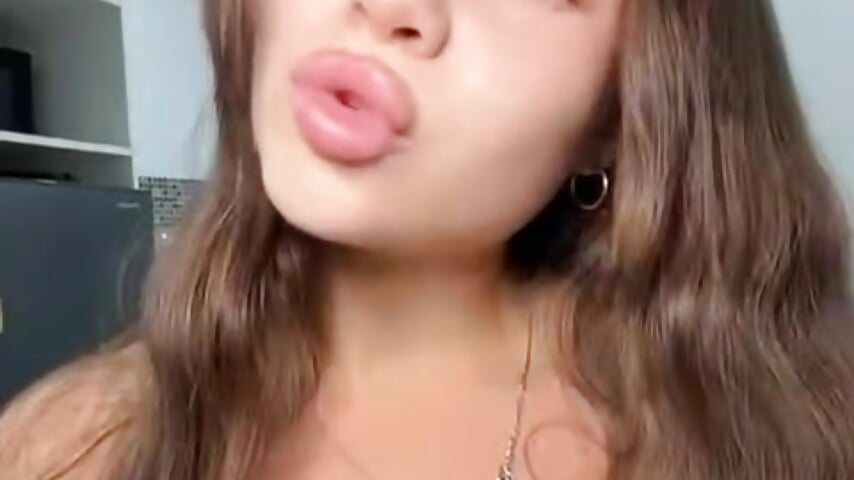 Tease - Vídeo de DevonGroszkiewicz, modelo de vídeos
