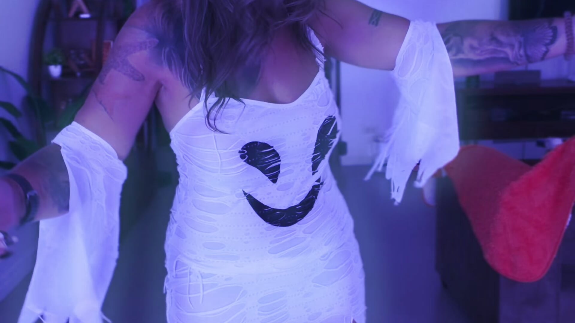 I just wanted my swimsuit on! 🎃👻💀 - video RubyInk- kameramallilta