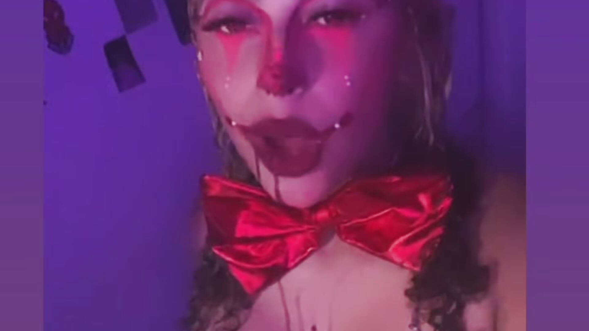 Your hot clown❤️‍🔥 - video by scarlett_kisses cam model