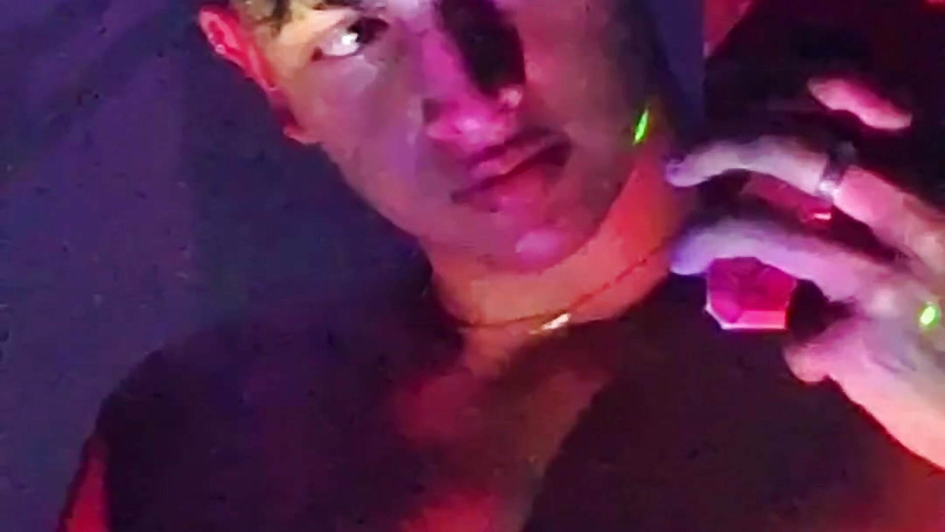 Sexy boy 🤭 - video by SatyrBoyX cam model