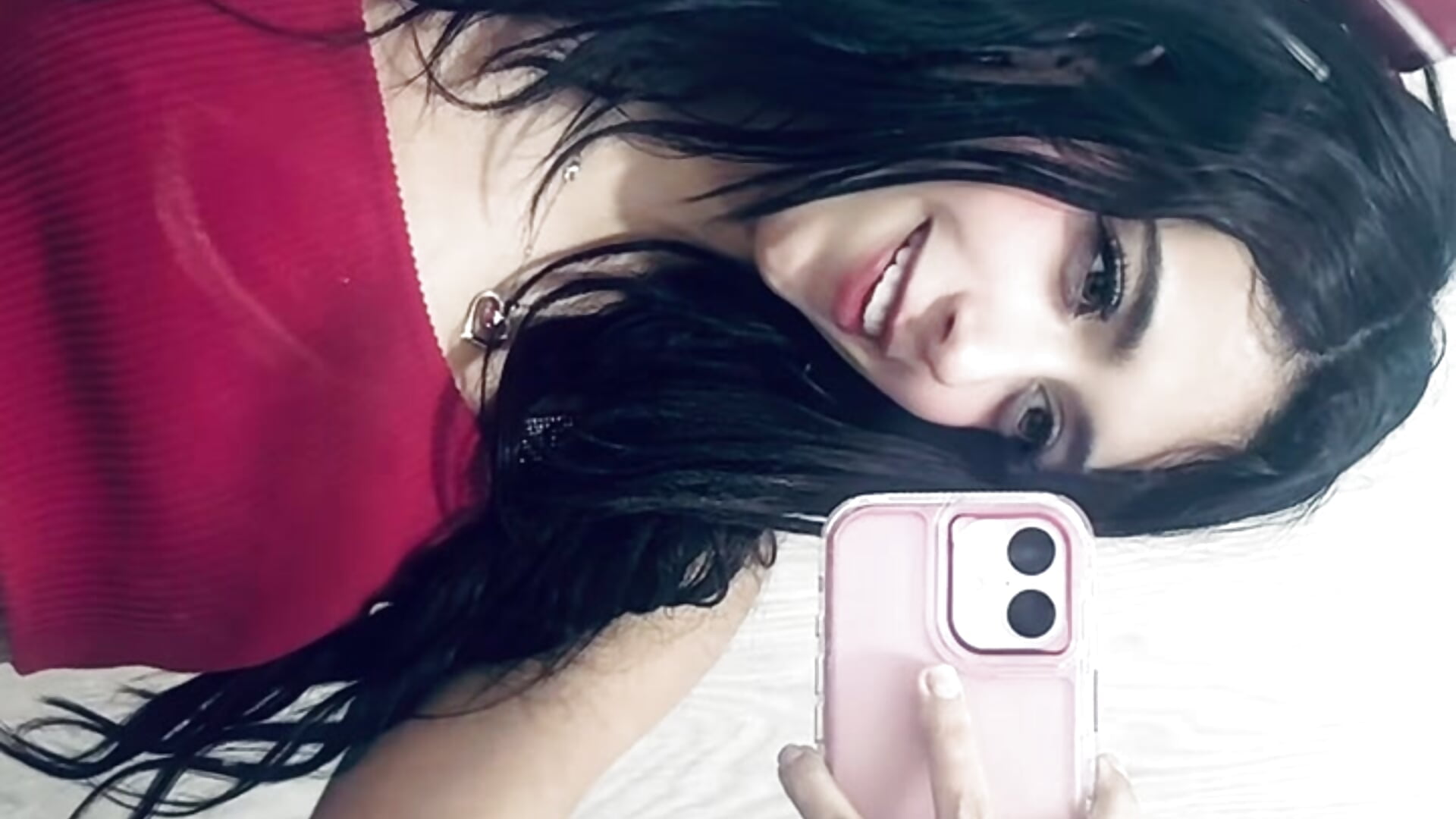 Redddd😍❤️🌹– TinyLuna kameramodell videója