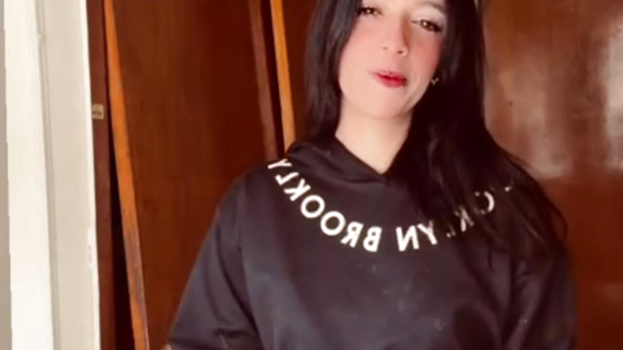 weekend dance uwu– TinyLuna kameramodell videója