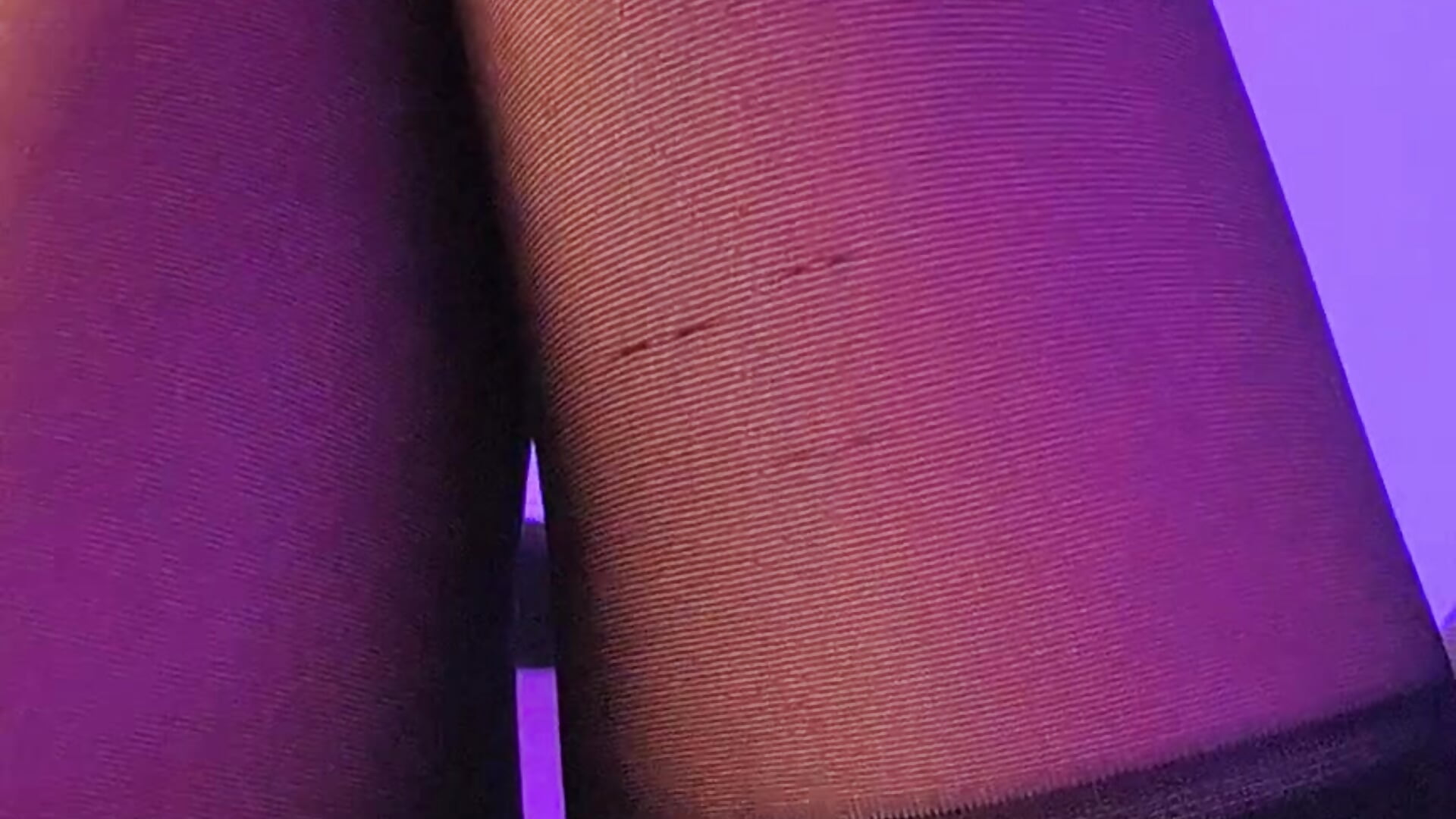 Gambe lunghe in  sexy stockings...🔥💋 - video oleh Scarlett_Musse kamera model