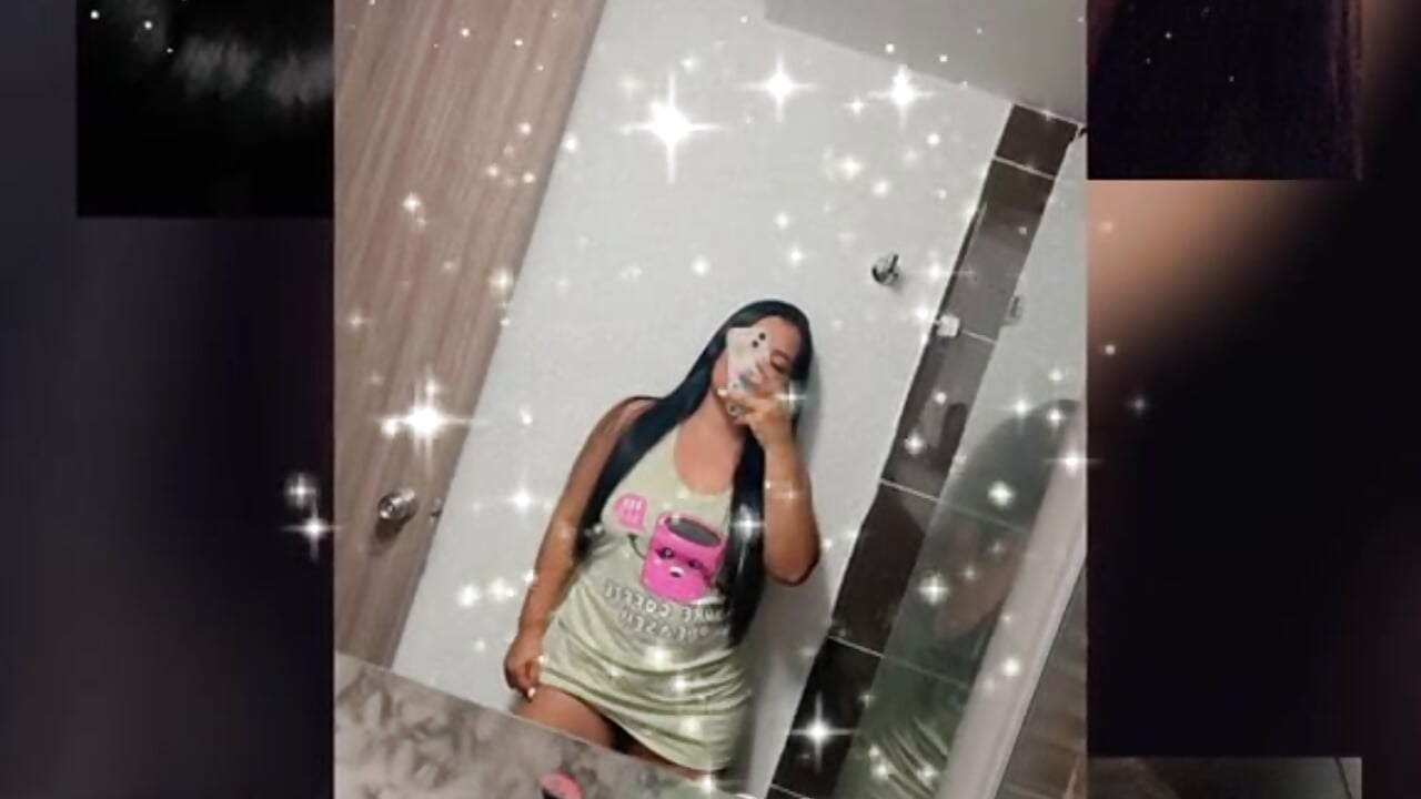 kisss - video van Kim_Desire cam-model