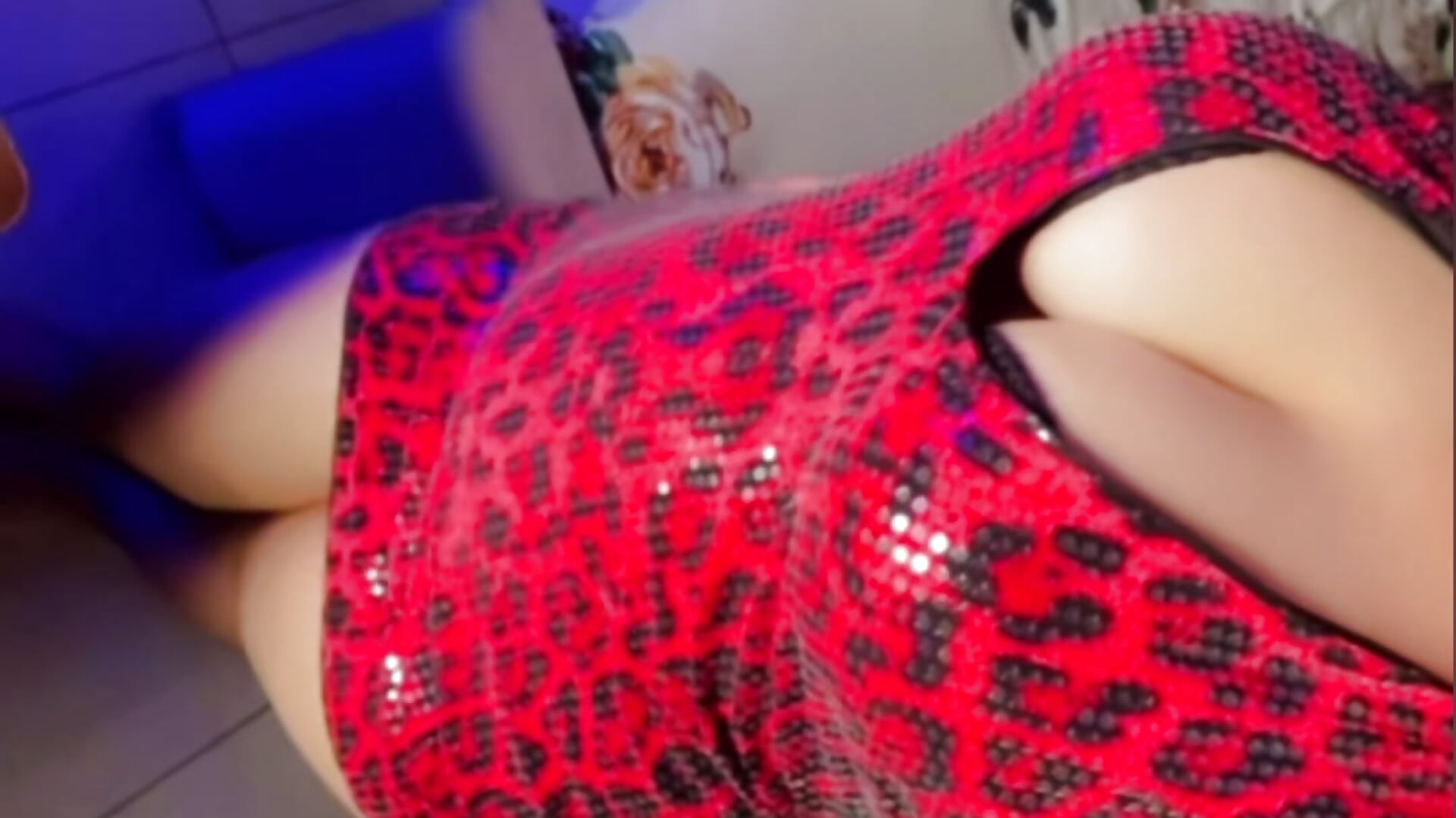 Waist got thinner, Chest got bigger - video av Spicyrasmalai cam-modell