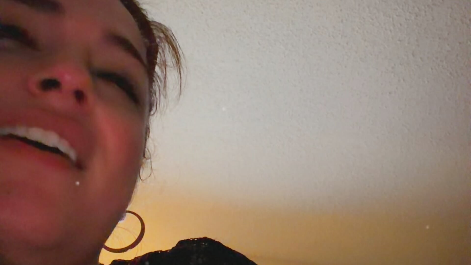 From dominance to submission – video af UrHellBri-L cam-model