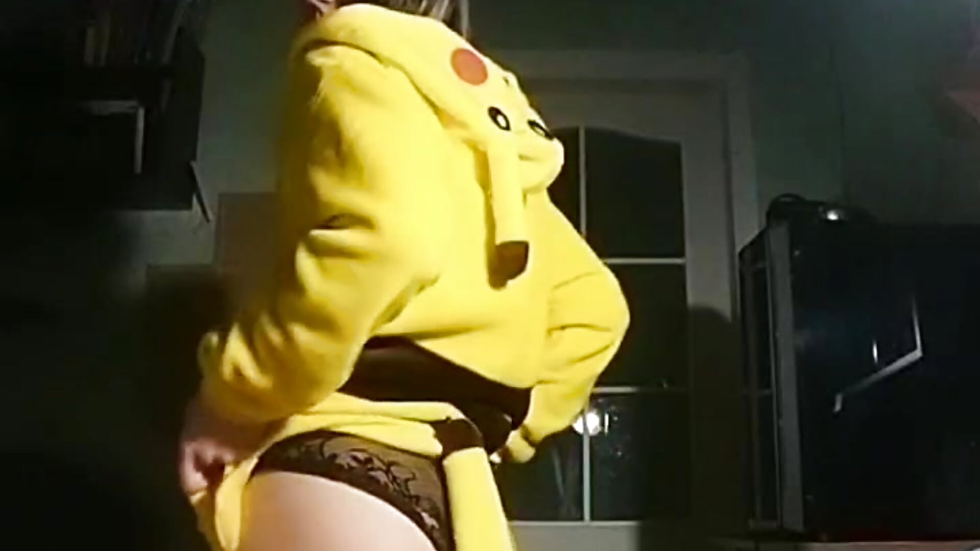 Пикачу:3 - video by Mila_McGarden cam model