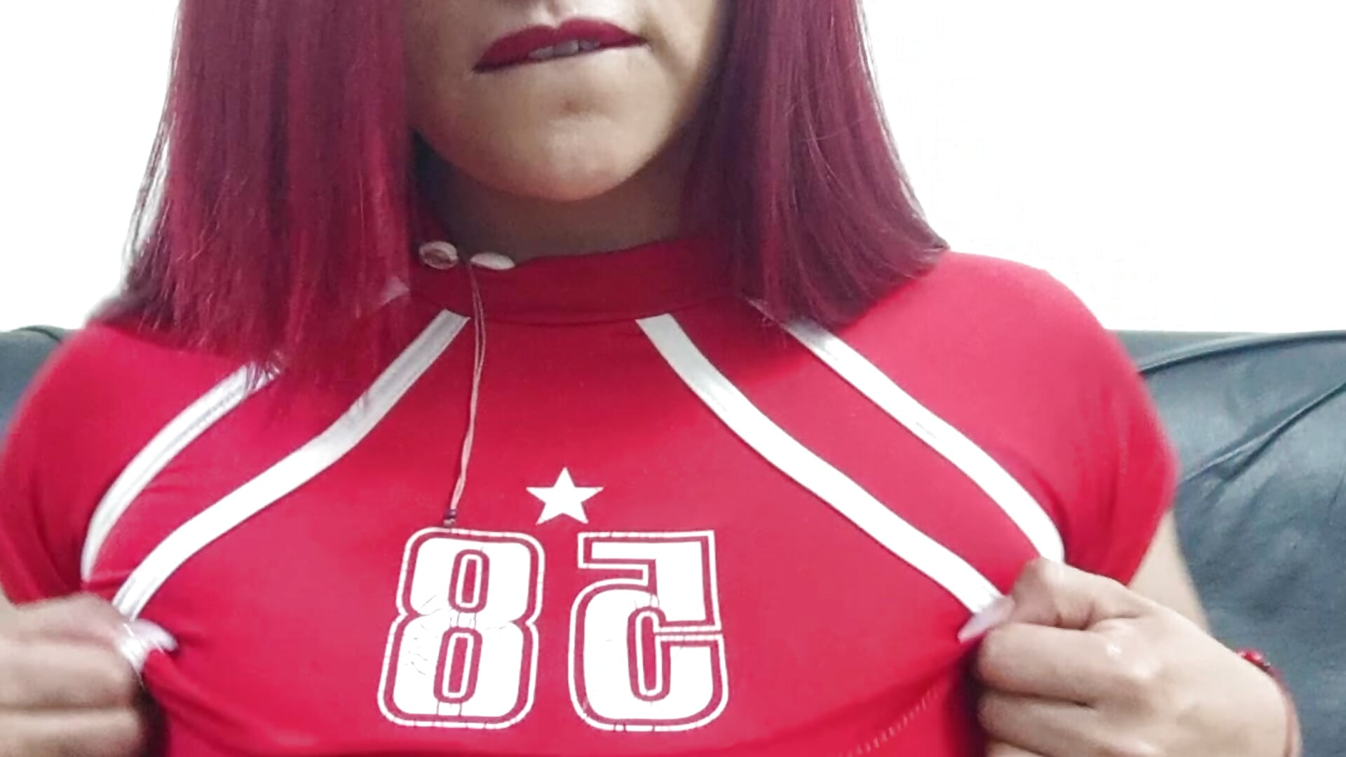 Sexy show boobs for you – video modela na kameri Evans_sammy