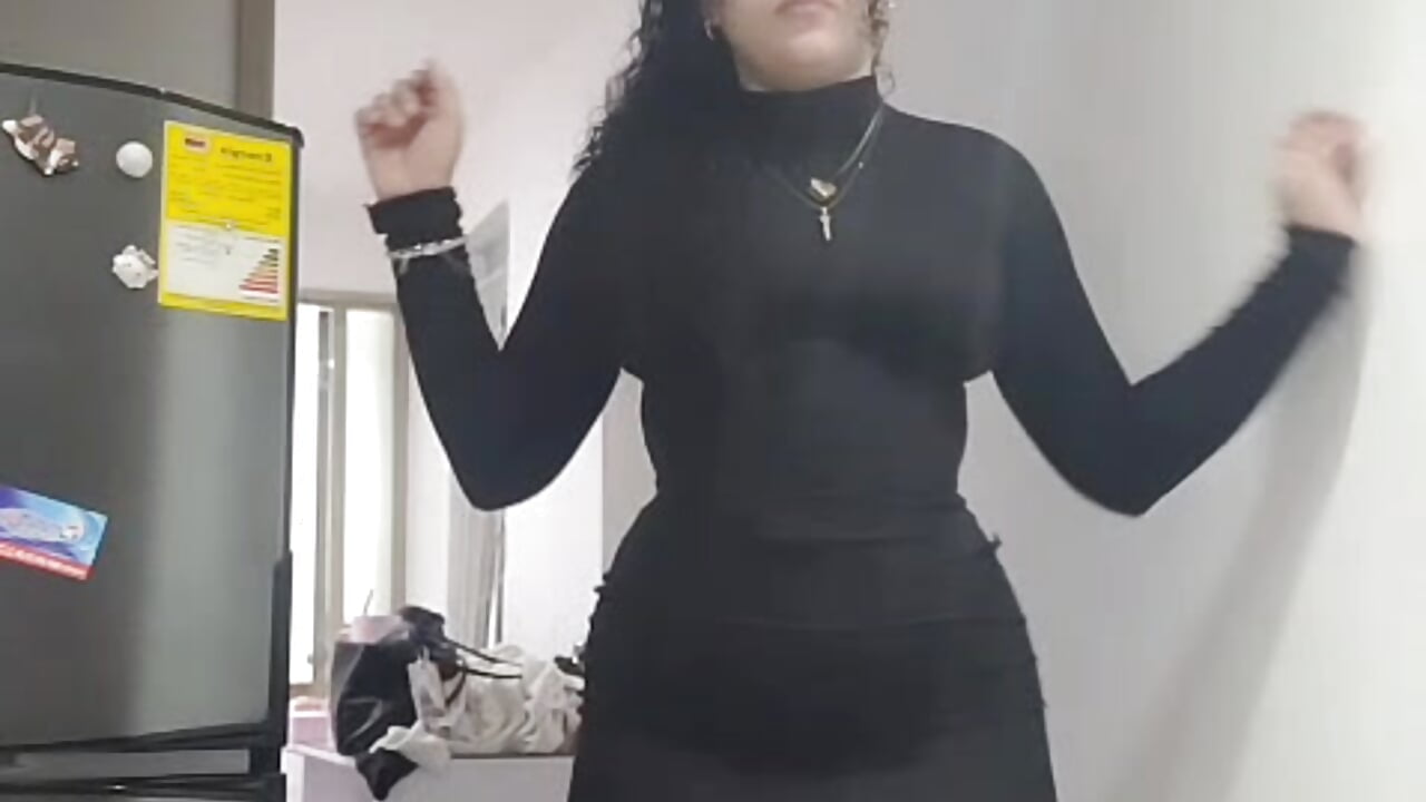 MYMINDONMYMONYANDMYMONEYONMYMIND$$ - video by urCurvyTHICC cam model