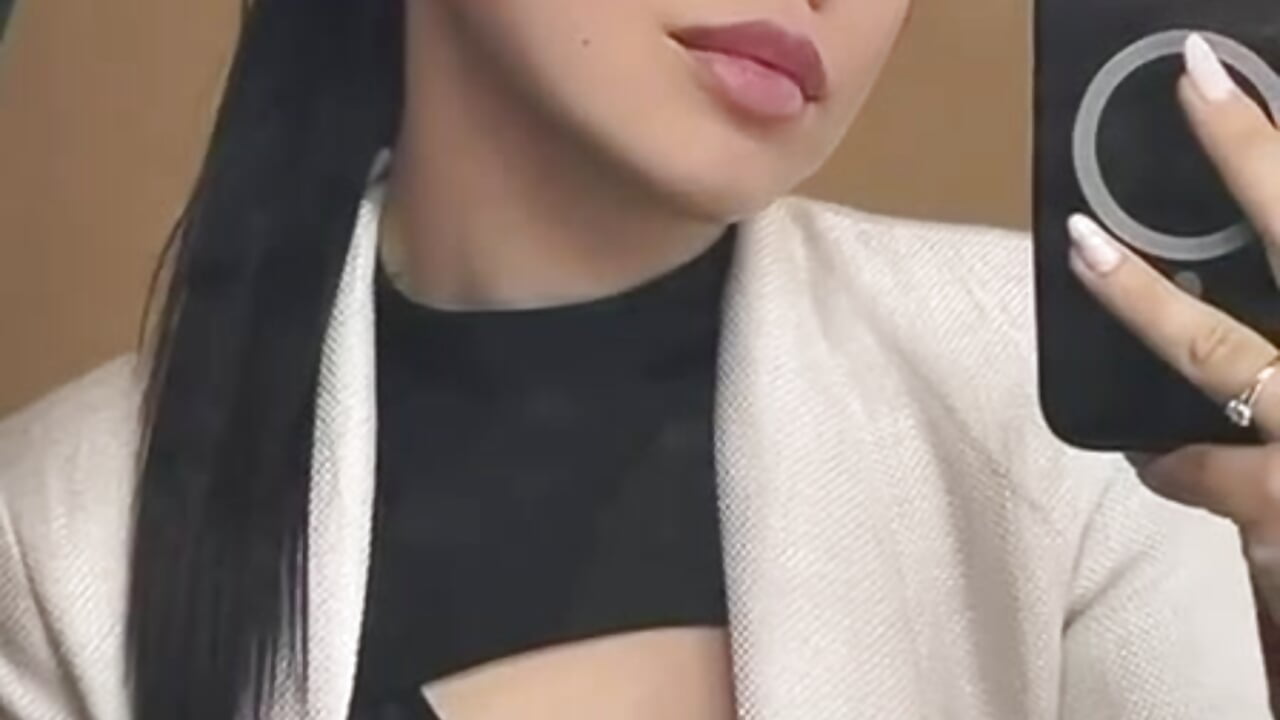 My sweet side - ক্যাম মডেল BellaSmithh-এর ভিডিও