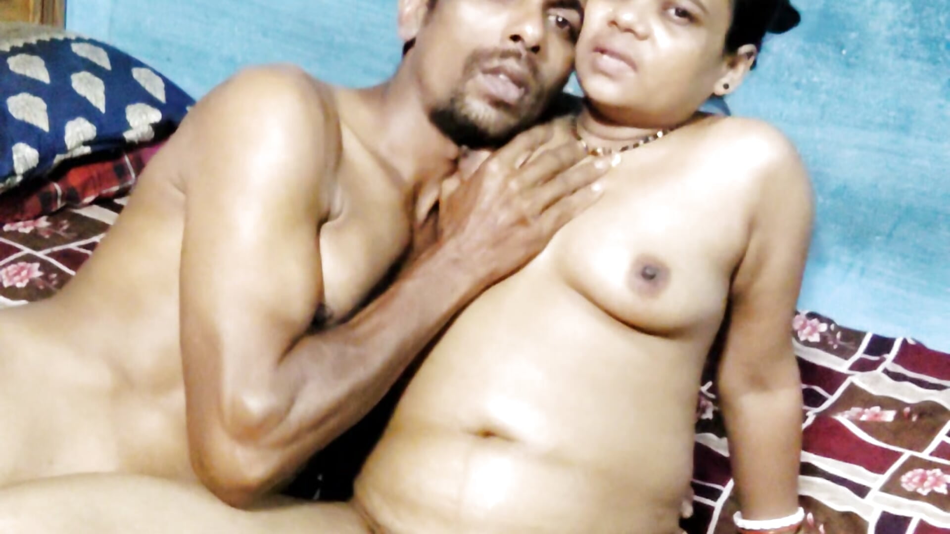 Sexy wife Leepa