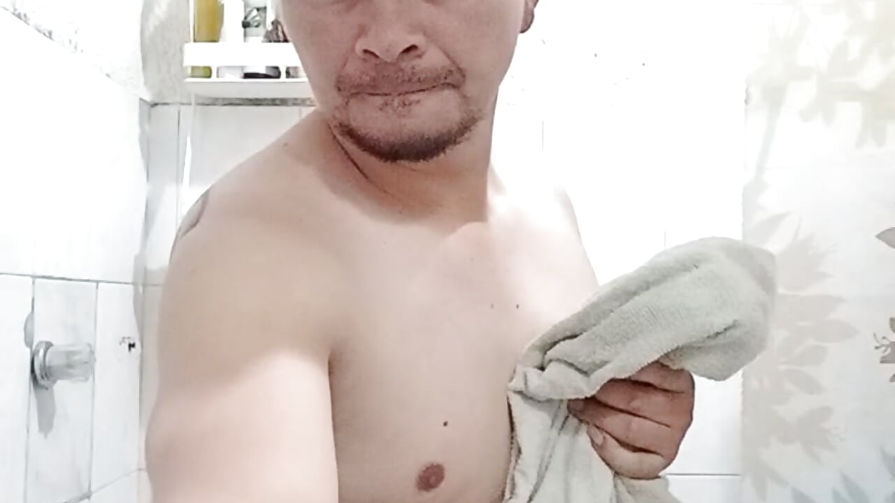 [8 Aug 17:16] Public Show - video by Dyba546 cam model