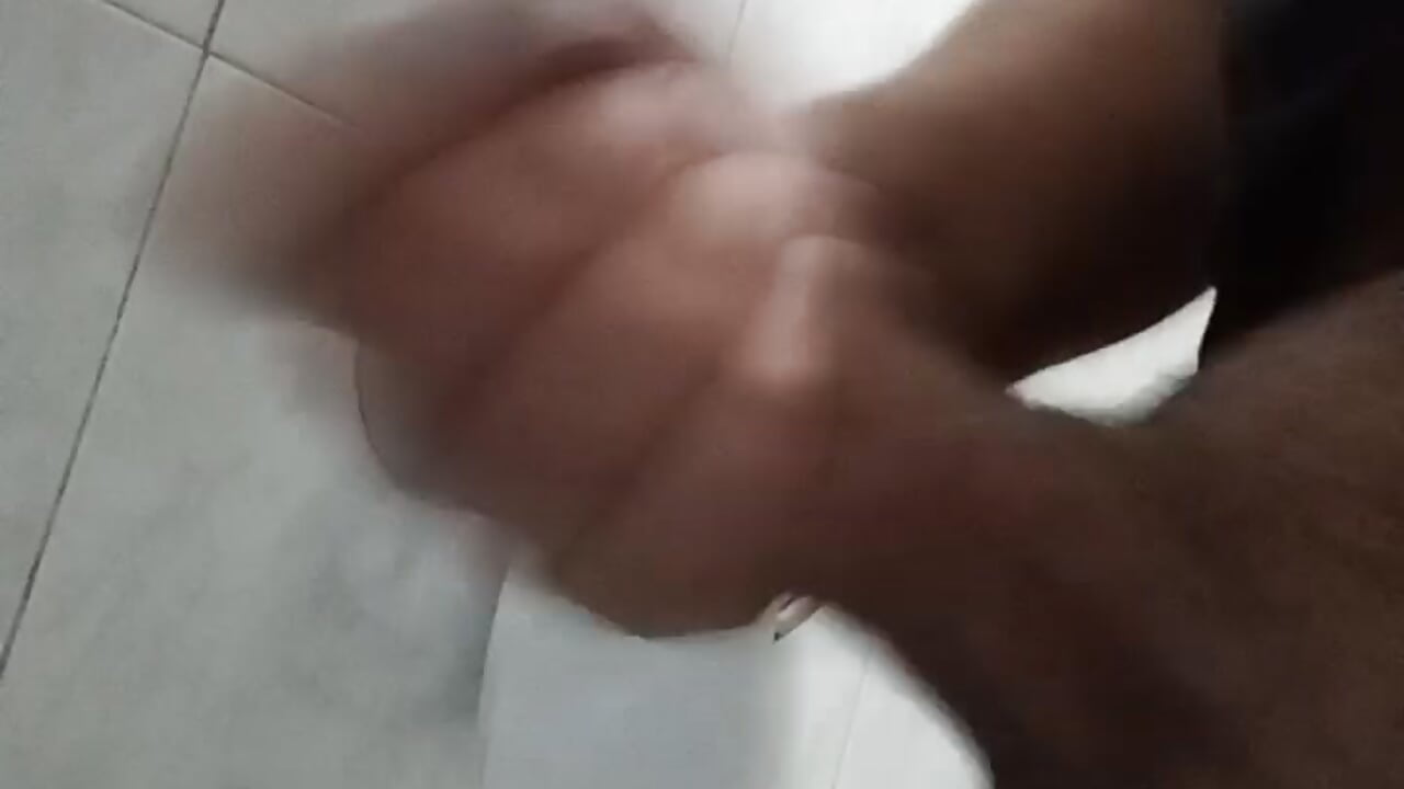 [4 Aug 00:00] Public Show - video by Dyba546 cam model