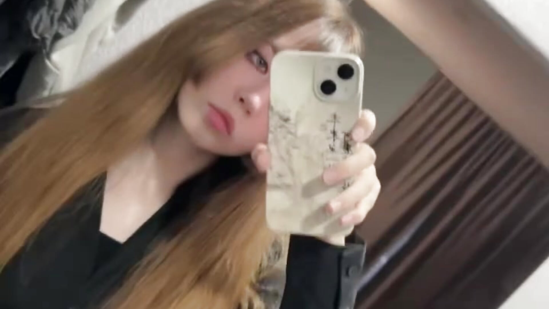 🤘 - clip cu CharoletteDushane model videochat