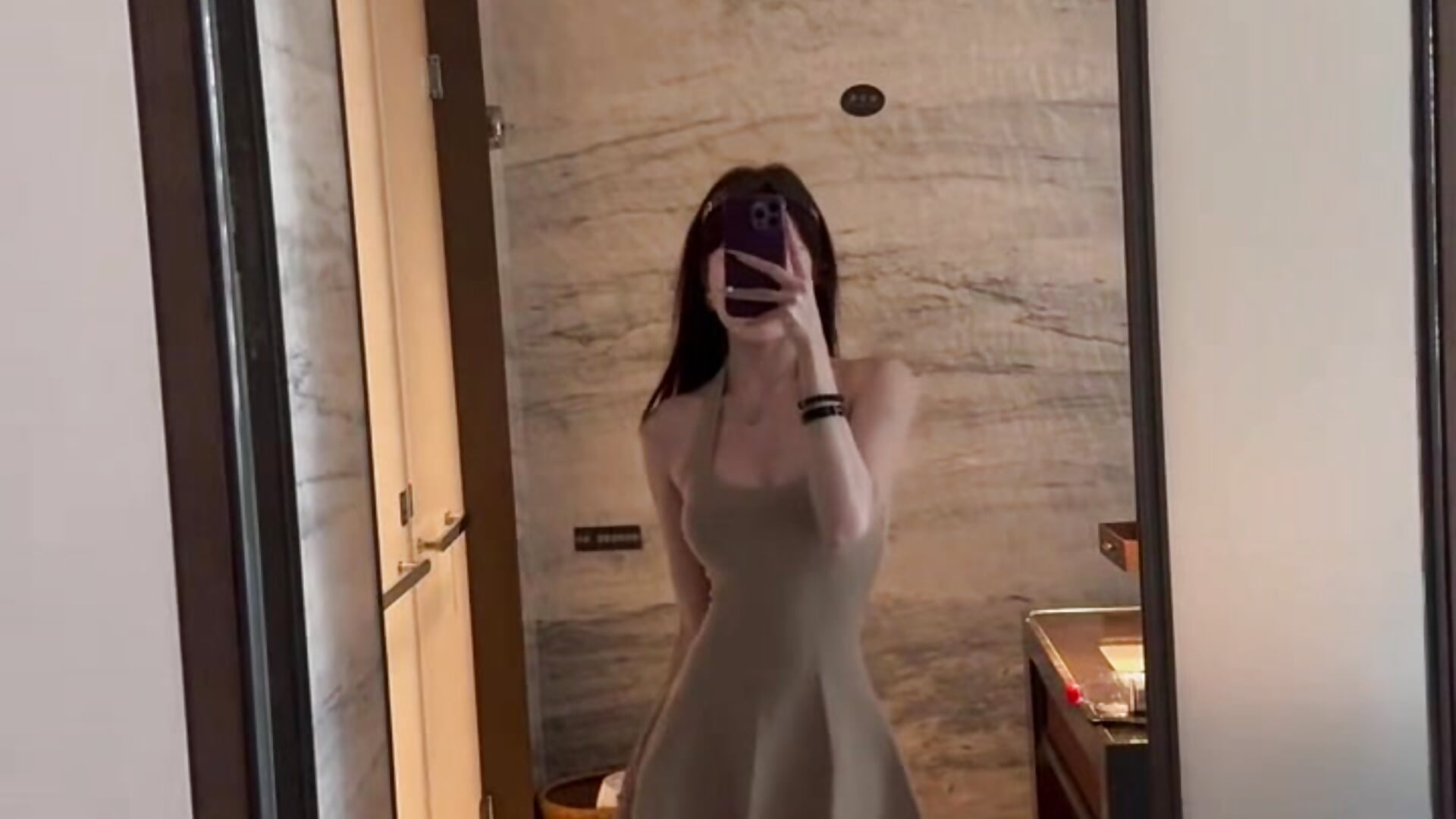 今天也有一点想你 – video af Sylvia-mm cam-model