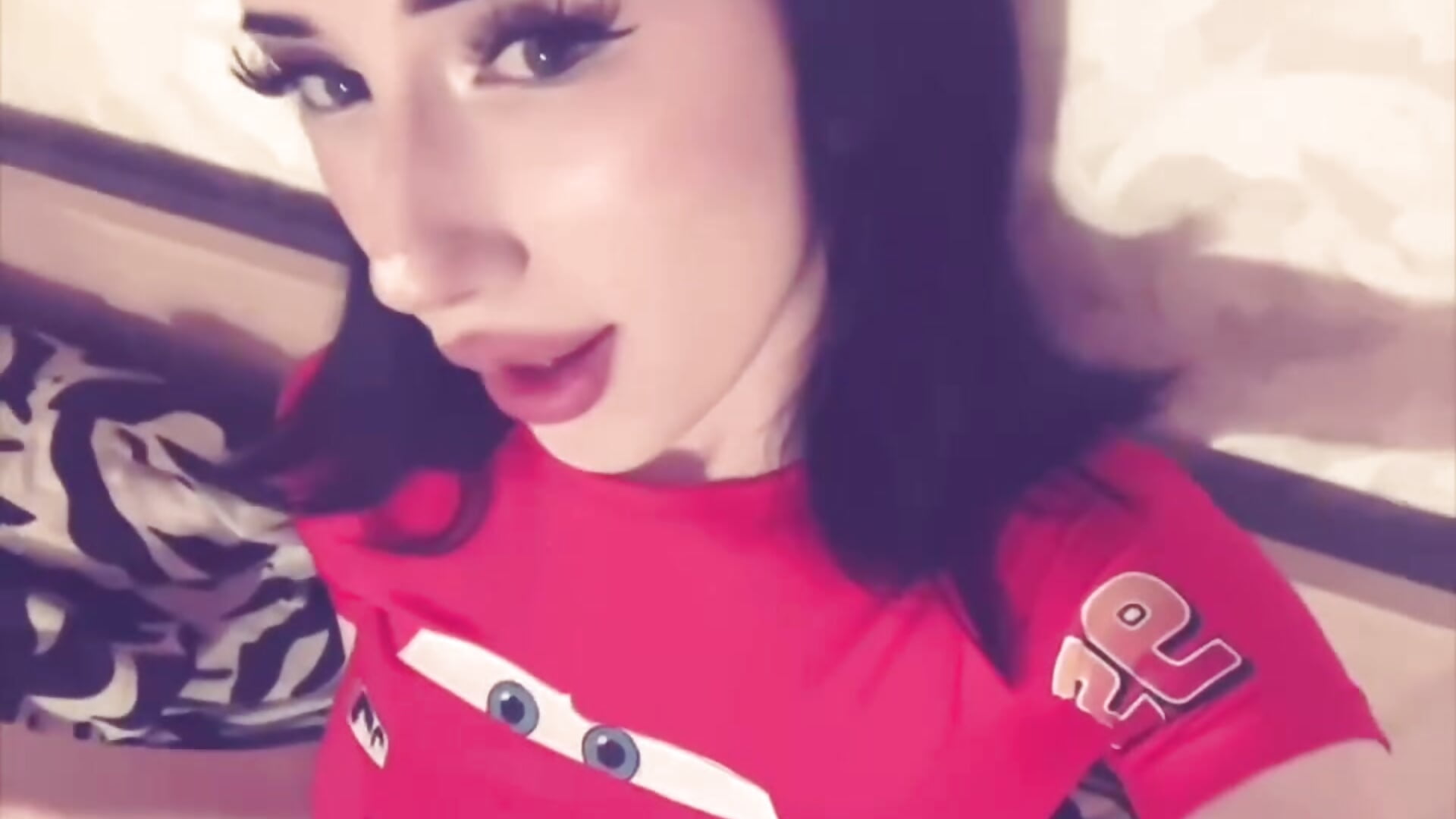 My lipsinп <3 – video modela na kameri IsabellaQiueen