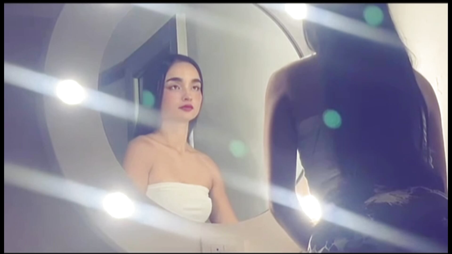 Hi love - video BabyGirlCora kameramallilta