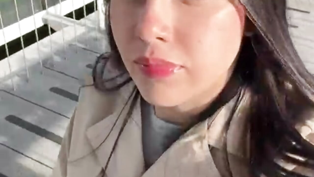 Cold day – video modela na kameri Claire_Wong