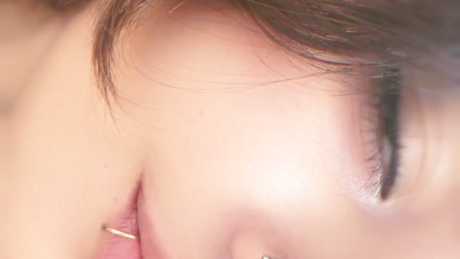 LICK MY LIPS 😘 - video by Lulu_kawaii16 cam model