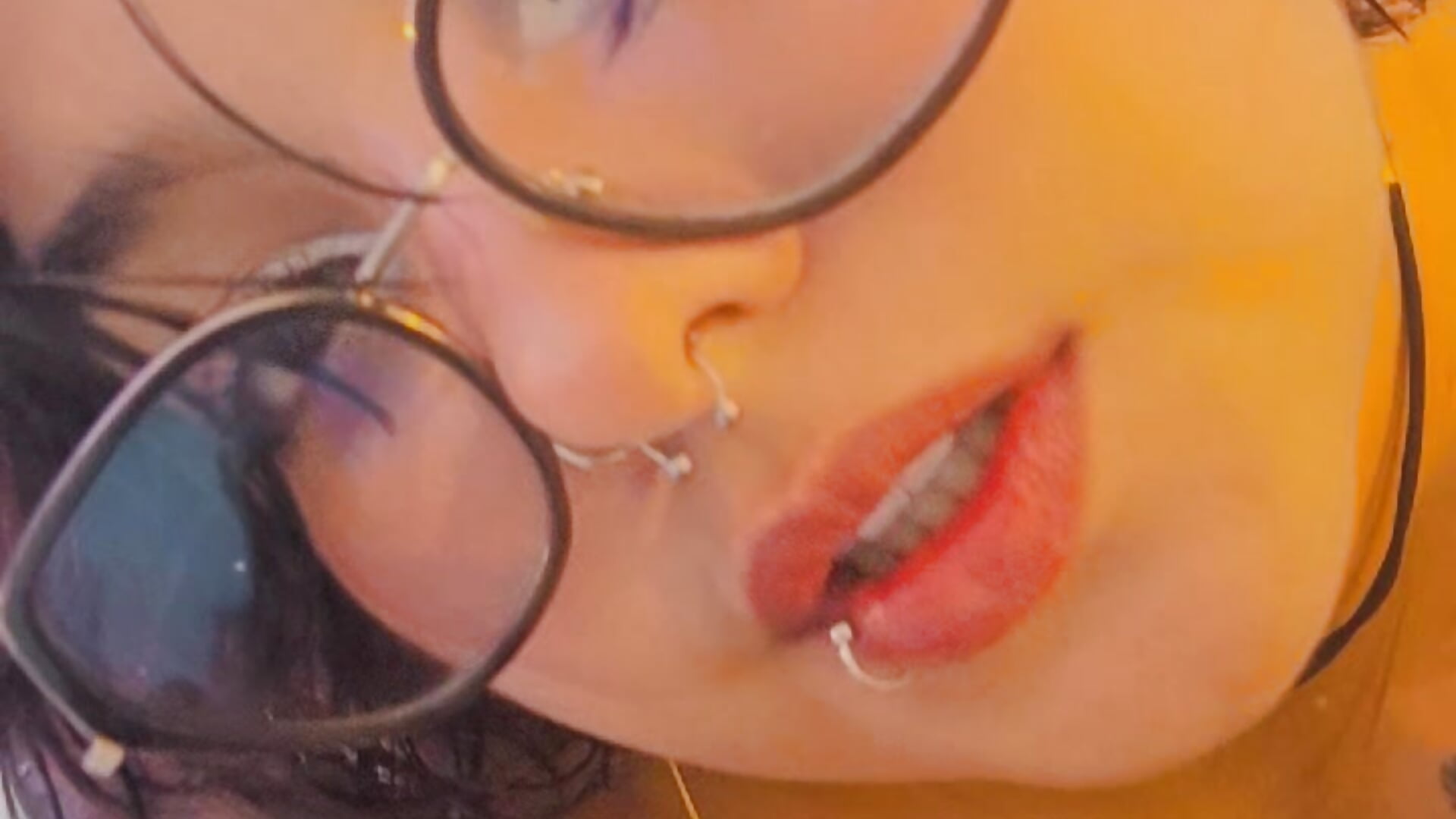 sensual prt 2 😈 - video by Lulu_kawaii16 cam model
