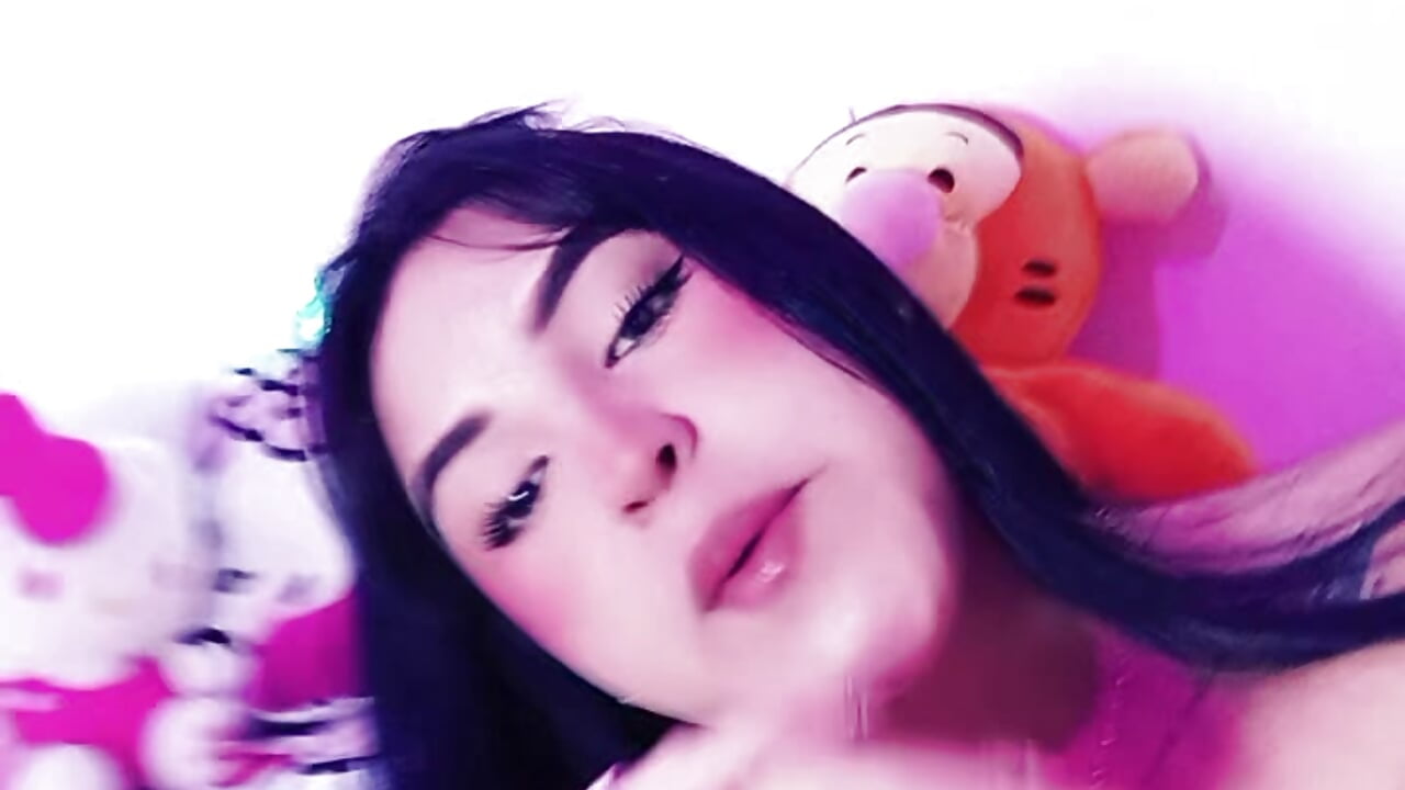 1001356967 - vídeo de la modelo de cam Pamela_flame