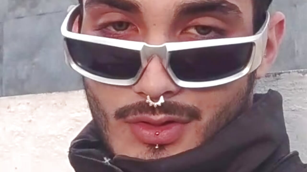 Do you like my rapper style? 😎 - video by LovexJuxn77 cam model