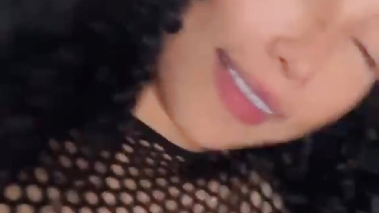 smaal - video by zairamazal cam model